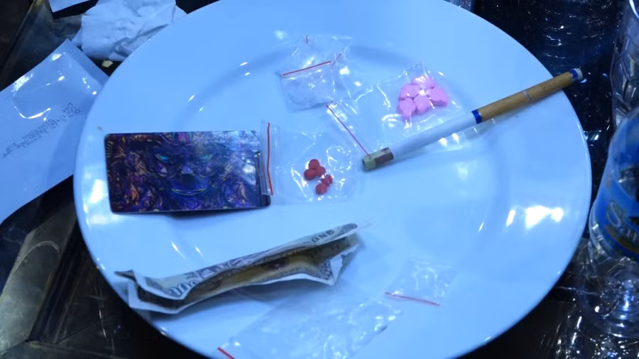 Ma túy, tang vật vụ án được các đối tượng sử dụng.