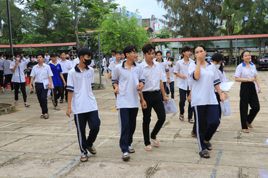 Thí sinh Cà Mau chủ động đến điểm thi sớm.