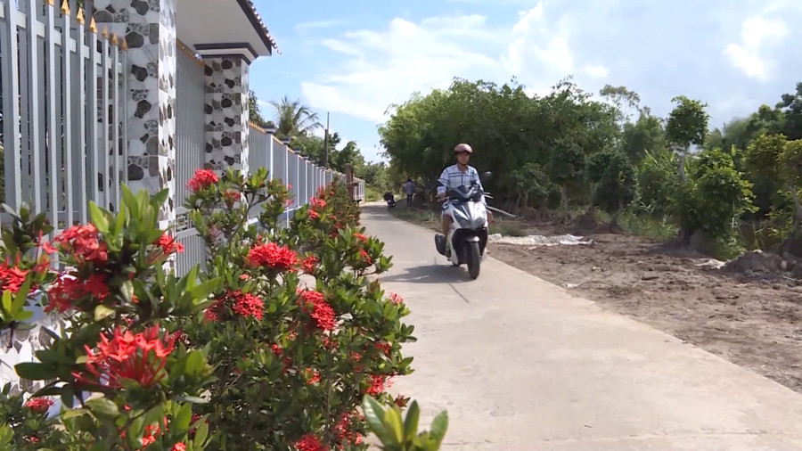 Hạ tầng giao thông huyện U Minh không ngừng phát triển.