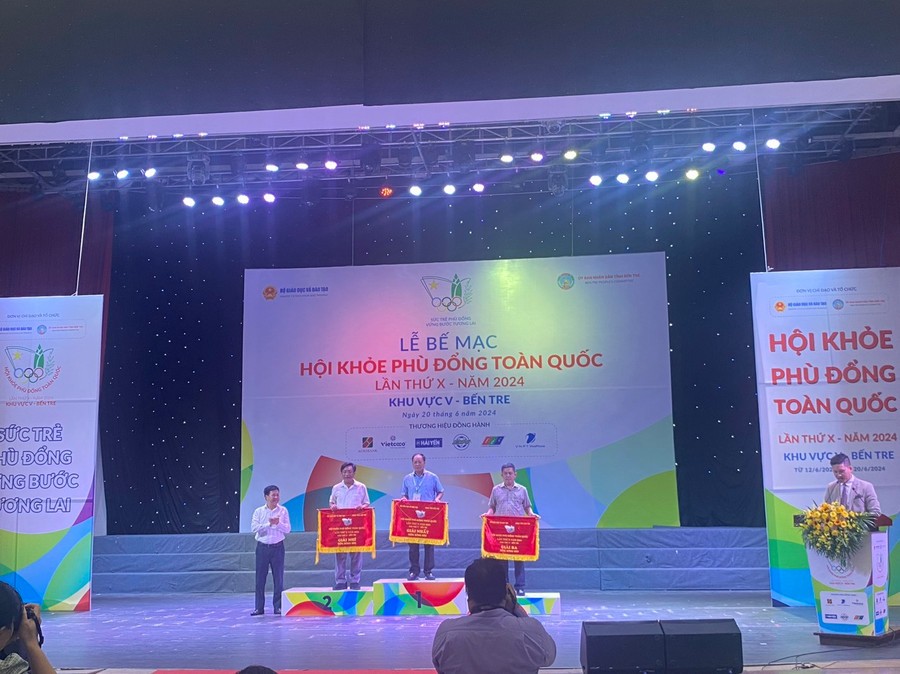 Cà Mau dẫn đầu toàn đoàn môn Bóng bàn.