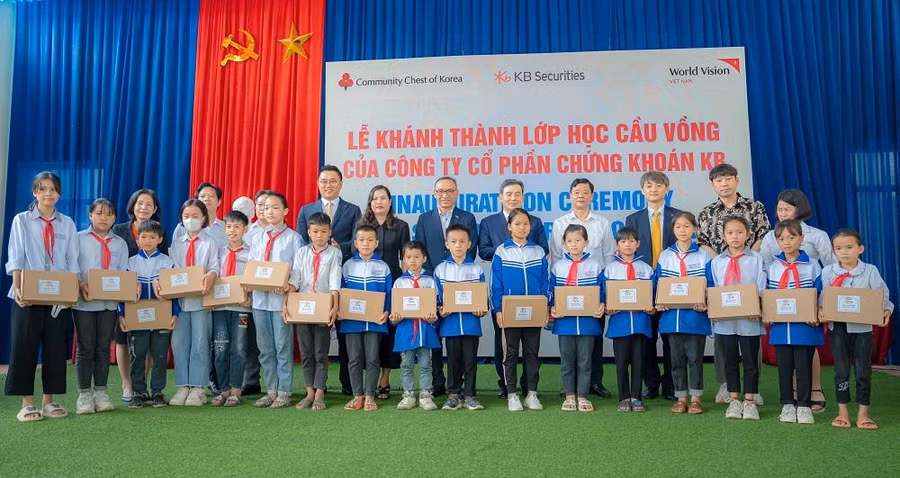 Việc đầu tư cho cơ sở hạ tầng giáo dục tại Lạc Sỹ được kỳ vọng sẽ giúp các em học sinh vơi bớt khó khăn, nâng cao chất lượng dạy và học...