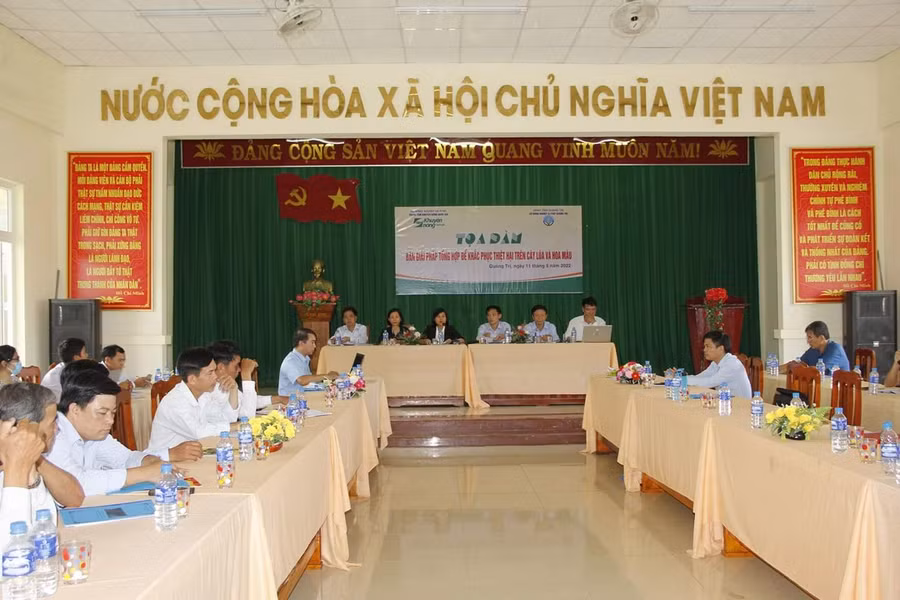 Toàn cảnh cuộc toạ đàm.