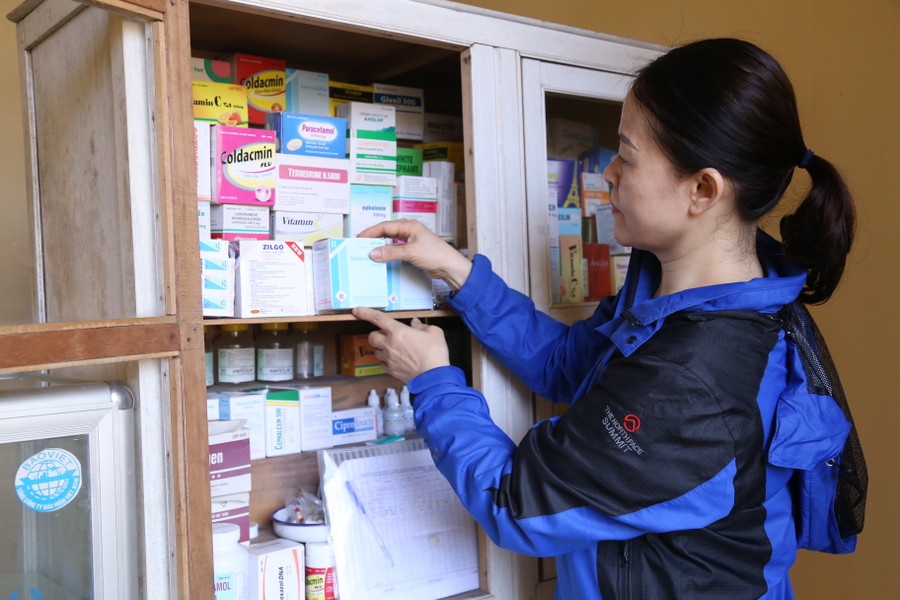 Kiểm tra lại thuốc men chuẩn bị sẵn sàng để đảm bảo xử trí tình huống cho học sinh nếu có vấn đề về sức khoẻ khi trở lại trường học