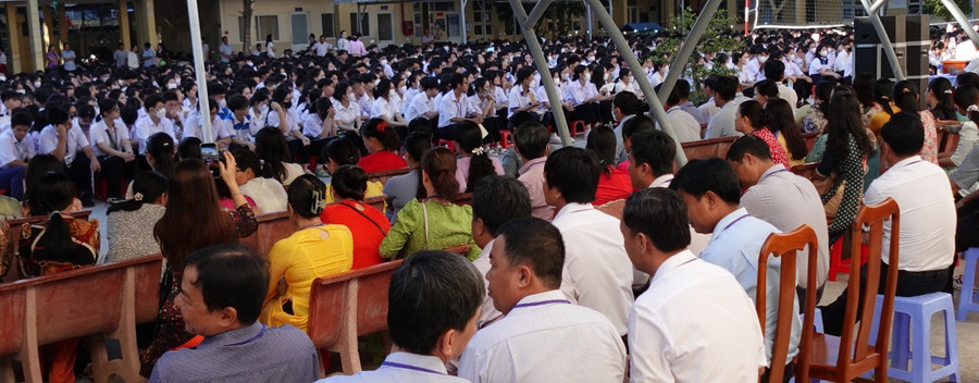 Lễ khai mạc kỳ thi học sinh giỏi lớp 10 và 11 cấp tỉnh, năm học 2023- 2024. Lễ khai mạc kỳ thi học sinh giỏi lớp 10 và 11 cấp tỉnh, năm học 2023- 2024.