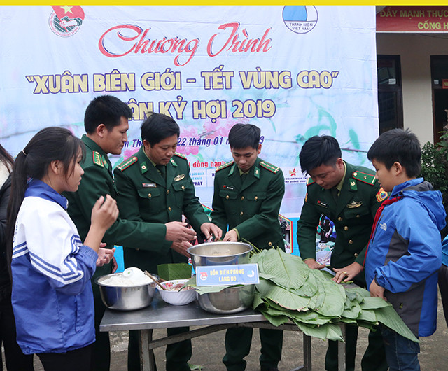 Cuộc thi "Gói bánh chưng xanh" trong chương trình "Xuân biên giới - Tết vùng cao" Cuộc thi "Gói bánh chưng xanh" trong chương trình "Xuân biên giới - Tết vùng cao"