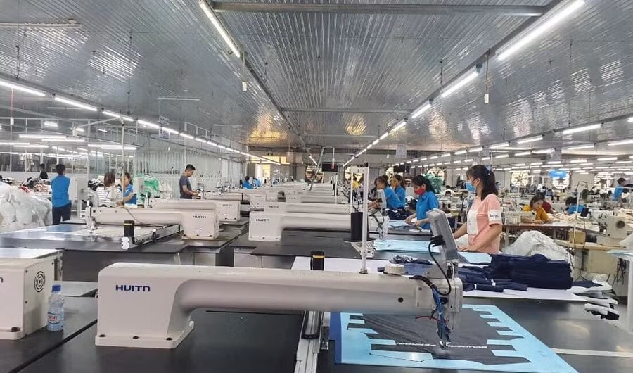 Do ảnh hưởng của dịch bệnh tới sản xuất kinh doanh, tỷ lệ người lao động mất việc, thất nghiệp ở Quảng Trị tăng cao.