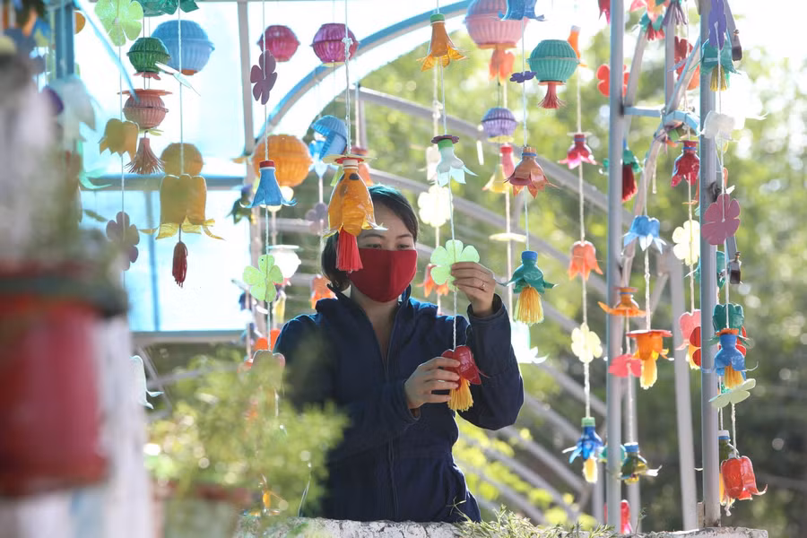 Làm mới, trang trí góc vui chơi của bé