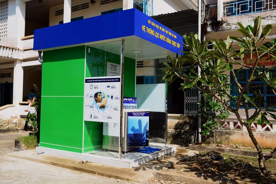 Hệ thống nước uống sạch được đầu tư tại nhiều điểm trường trên địa bàn tỉnh Cà Mau.