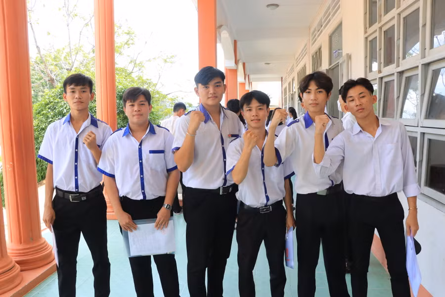 Thí sinh điểm thi xa nhất cả nước tự tin trước 'giờ G'