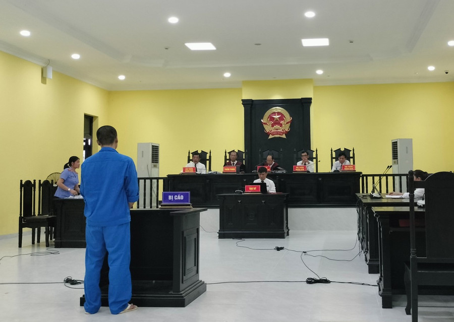 Phiên tòa xét xử Thạch Duy Khánh