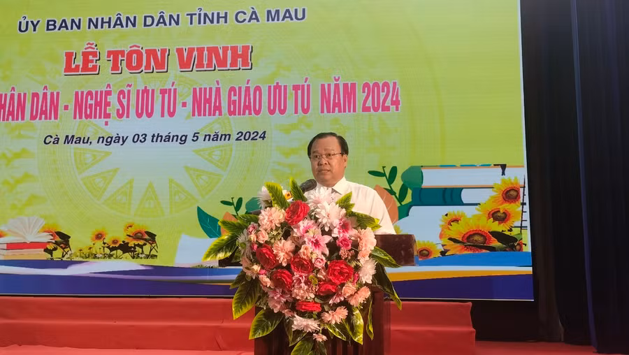 Ông Nguyễn Minh Luân, Phó Chủ tịch UBND tỉnh phát biểu tại buổi lễ.