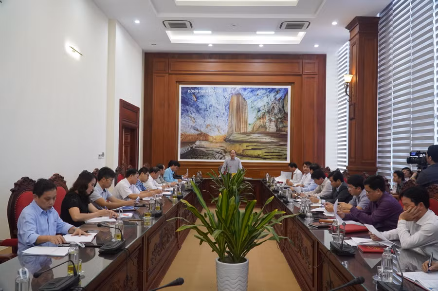 Quảng Bình: Lùi thời gian chấm dứt hợp đồng giáo viên để địa phương chuẩn bị kĩ càng