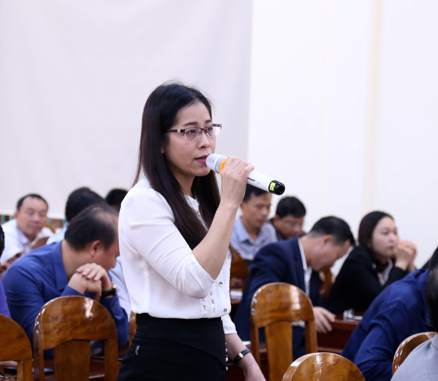 Phát biểu của đại diện phòng GD&ĐT Tp. Đồng Hới trong công tác triển khai vệ sinh phòng chống dịch bệnh tại các trường học. Phát biểu của đại diện phòng GD&ĐT Tp. Đồng Hới trong công tác triển khai vệ sinh phòng chống dịch bệnh tại các trường học.