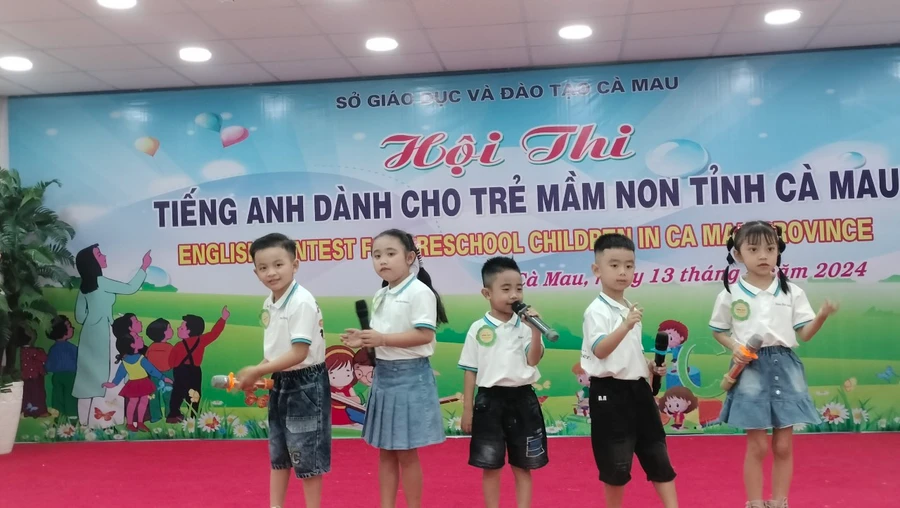 Sân khấu hóa hội thi tiếng Anh cho trẻ Mầm non