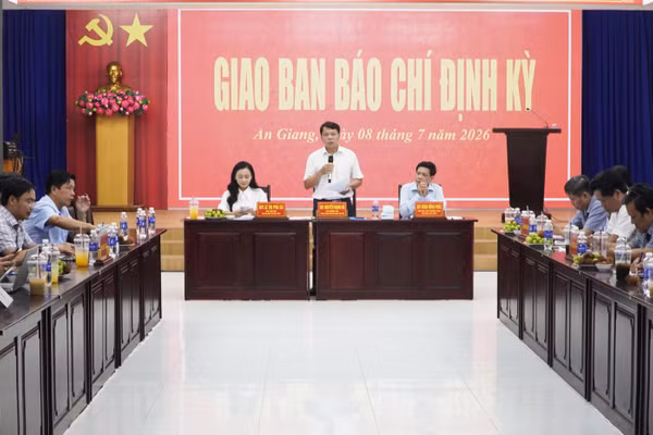Quang cảnh Hội nghị Giao ban báo chí định kỳ tháng 7/2026 tại tỉnh An Giang.