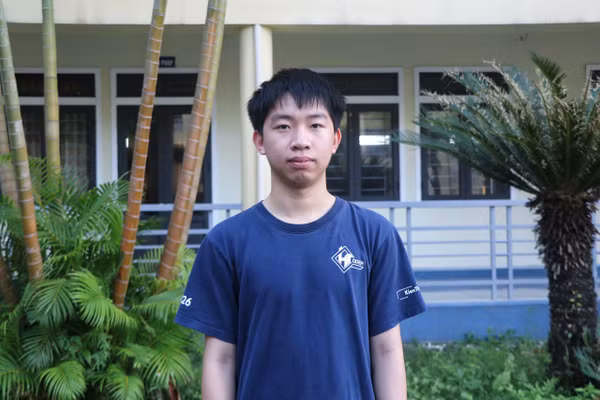 Em Thái Văn Gia Kiên (Trường THPT chuyên Hà Tĩnh) HCB Olympic Tin học Châu Á - Thái Bình Dương 2026.
