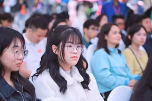 Thí sinh lớp 12 còn khoảng 3 tháng nữa sẽ bước vào Kỳ thi tốt nghiệp THPT năm 2026. Ảnh: Đình Tuệ.