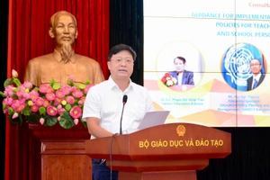PGS.TS Phạm Mạnh Hà có nhiều năm kinh nghiệm trong lĩnh vực khoa học giáo dục. Ảnh: NVCC.