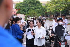 Thí sinh tại tỉnh Ninh Bình tham gia Kỳ thi tốt nghiệp THPT năm 2025. Ảnh: Đình Tuệ.