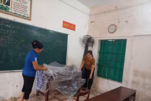 Các trường học tại Nam Định tích cực triển khai biện pháp phòng chống cơn bão số 3 để đảm bảo an toàn cho người và tài sản của nhà trường.