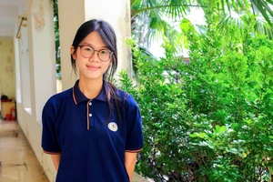 Nữ sinh Đặng Phương Dung - học sinh lớp 12A3, Trường THPT Chất lượng cao Lê Lợi (Hà Đông, Hà Nội).