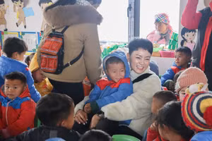 Tết sẻ chia lan tỏa những tấm lòng nhân ái vì một tương lai tốt đẹp hơn cho trẻ em vùng cao.