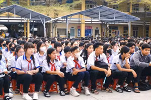 Học sinh tham dự kỳ thi học sinh giỏi THCS tỉnh Cà Mau năm học 2024 - 2025.