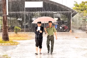 Cà Mau xây dựng phương án hỗ trợ thí sinh trong điều kiện thời tiết xấu.