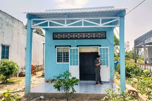 Căn nhà của chị Cao Thị Bé, huyện Thới Bình được Nhà nước hỗ trợ kinh phí xây dựng 60 triệu đồng. (Ảnh: QM)