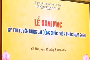 Lễ khai mạc kỳ thi tuyển dụng lại công chức, viên chức tỉnh Cà Mau.