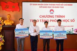 Các trường học tiếp nhận phòng học số.