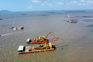 Khu vực triển khai dự án đường giao thông ra đảo Hòn Khoai và Cảng tổng hợp lưỡng dụng Hòn Khoai.