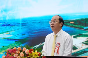 Bí thư Tỉnh ủy Cà Mau Nguyễn Hồ Hải phát biểu tại buổi lễ.