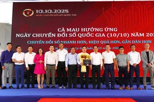 Ra mắt Hiệp hội Chuyển đổi số tỉnh Cà Mau.