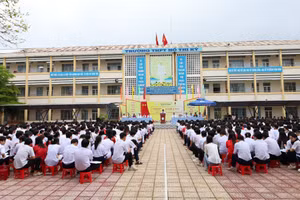 Khai mạc Kỳ thi tốt nghiệp THPT 2026 tại điểm thi Trường THPT Hồ Thị Kỷ (Cà Mau).