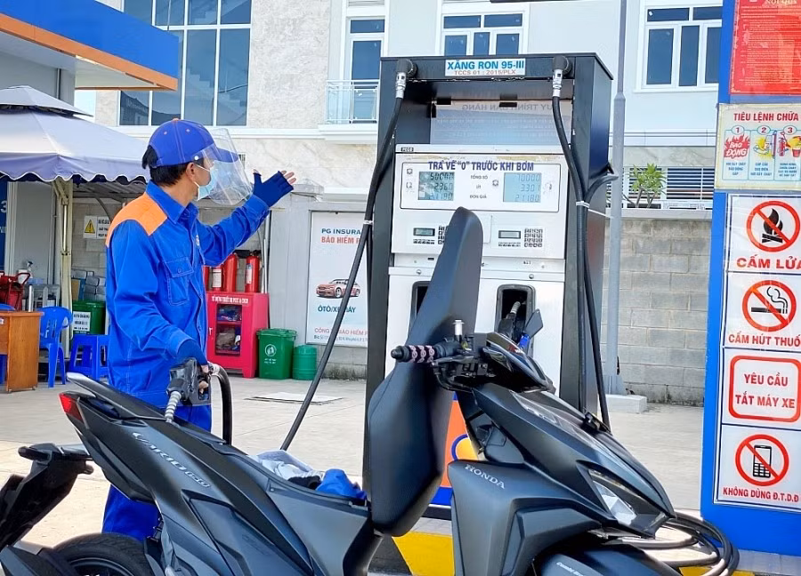 Dự báo giá xăng tiếp tục tăng trong kỳ điều hành ngày 23/1