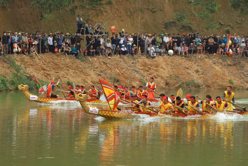 dua-thuyen-2.jpg