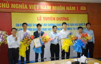 Hà Tĩnh khen thưởng học sinh đoạt huy chương các kỳ thi Olympic quốc tế ảnh 4