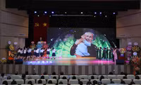 Kỷ niệm 40 năm Khoa Giáo dục Tiểu học: Những giấc mơ trên mây