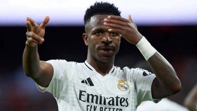 Vinicius bị FIFA điều tra, nguy cơ treo giò nhiều năm | Báo Giáo dục và  Thời đại Online