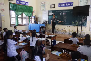 Thời gian tới, Đồng Tháp tập trung hiện đại hóa hạ tầng giáo dục tại 6 xã, phường biên giới.