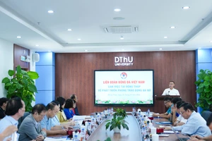 Quang cảnh buổi làm việc. Ảnh: Hoài Phong.