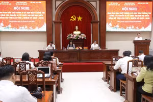 Quang cảnh buổi họp báo thông tin về công tác chuẩn bị tổ chức Đại hội đại biểu Đảng bộ tỉnh Đồng Tháp lần thứ I, nhiệm kỳ 2025 - 2030.