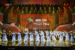 Bản hùng ca tri ân và tôn vinh Quân đội Nhân dân Việt Nam anh hùng