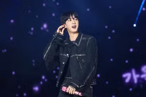 Jin (BTS) mang concert solo lên màn ảnh rộng toàn cầu