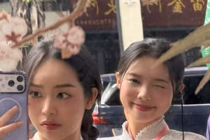 Hoa hậu Thanh Thủy, Á hậu Châu Anh tham gia 'Hành trình đỏ' tại Trung Quốc