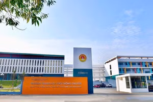Trường THPT Chuyên Tuyên Quang.