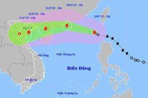 Dự báo vị trí và hướng di chuyển bão số 3 chiều 19/7. (Ảnh: NCHMF)
