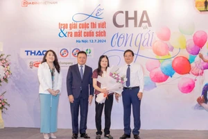 Cuộc thi viết 'Cha và con gái' lan tỏa những điều tử tế, tốt đẹp cho cộng đồng