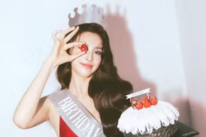 Tiểu Vy mừng sinh nhật tuổi 25 với phong cách trẻ trung cuốn hút mọi ánh nhìn